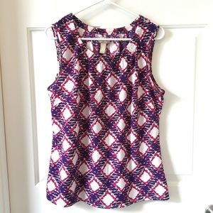 Banana Republic | Diamond pattern sleeveless top